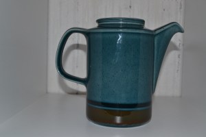 Arabian meri kahvikannu, kansi puuttuu